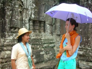 Kim-Philley-with-Parasol-Bayon-Temple-Siem-Reap